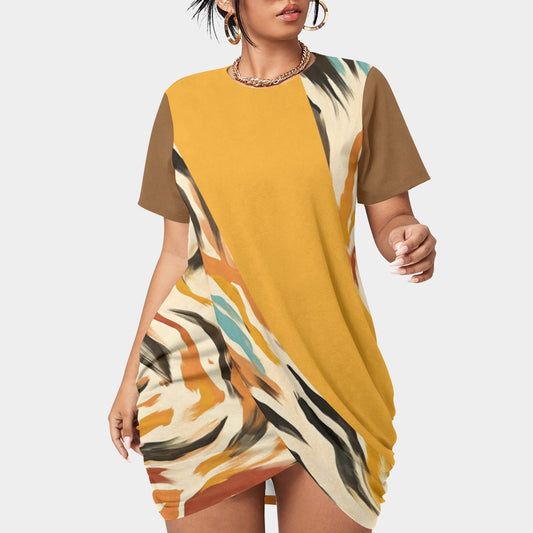 There's a mix up Women’s Stacked Hem Dress With Short Sleeve (Plus Size）